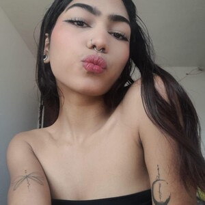 Litle_angela avatar