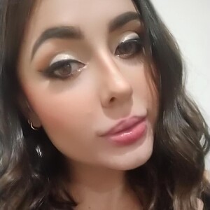 Luciana_stvns avatar